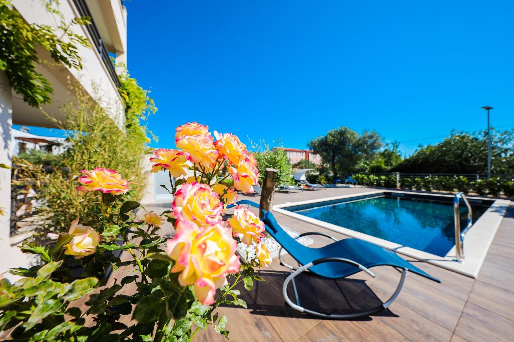 Villa Olive Garden Сукошан Экстерьер фото